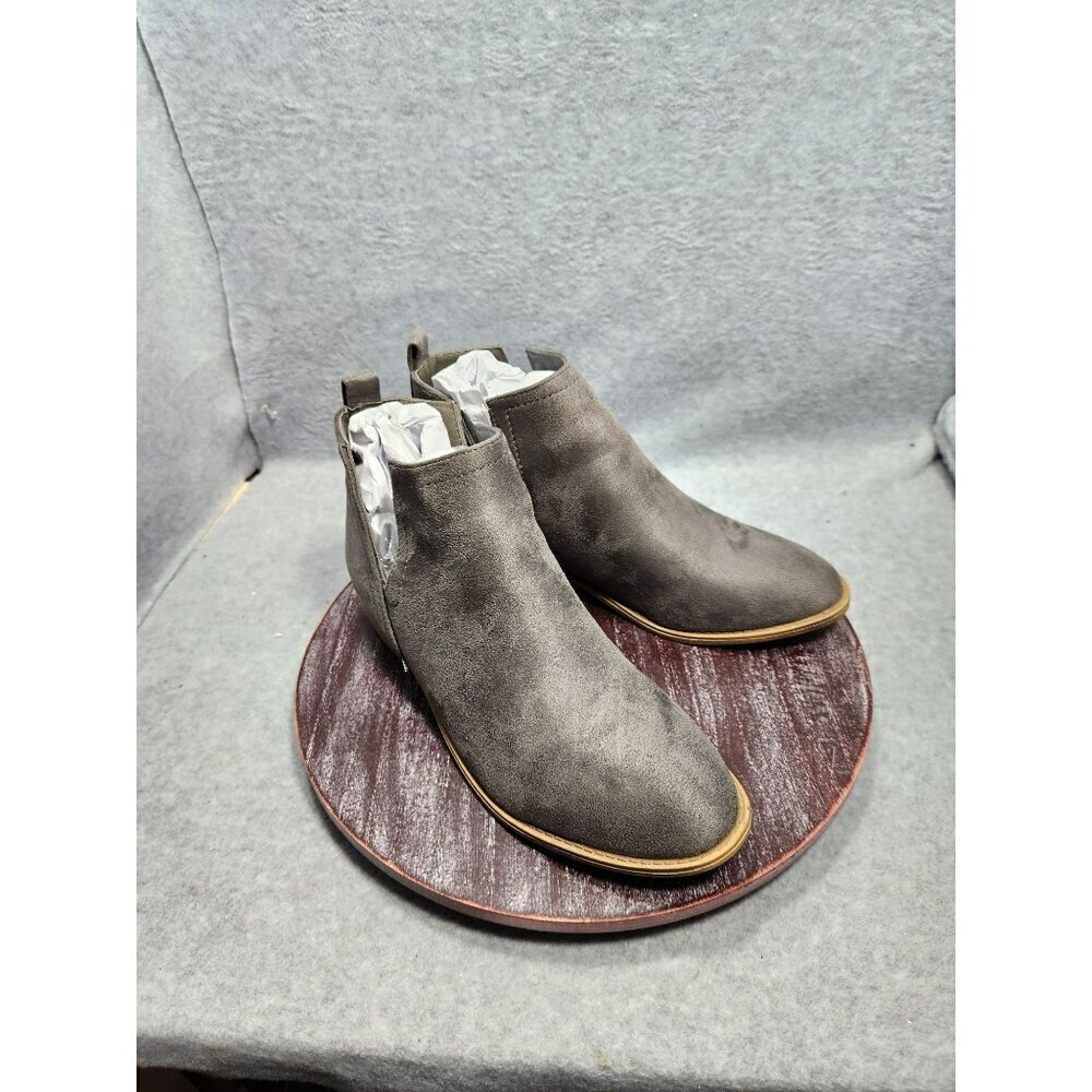 Gray‎ Womens Suede Ankle Boots With Wooden Block Heel & Side Zipper